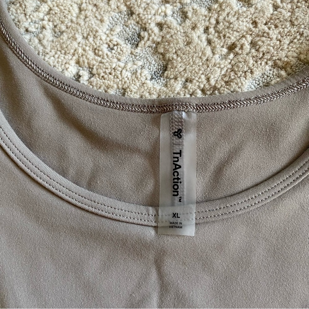 TNA Action Aritzia Workout Onesie Bodysuit Jumpsuit Singlet Romper: X Large - Picture 7 of 9